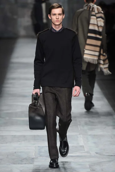Look 2